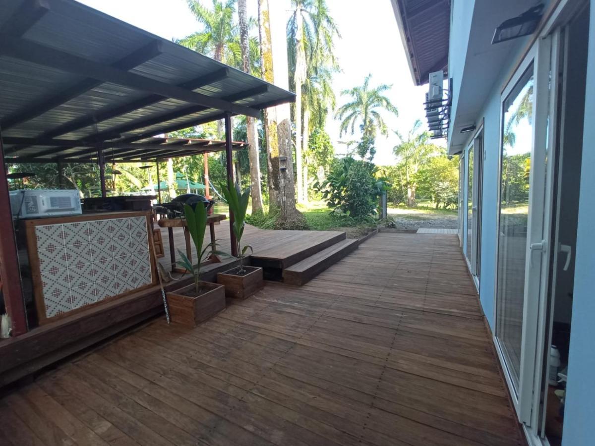 La Luciernaga Big Creek Bed & Breakfast Bocas Town Bagian luar foto