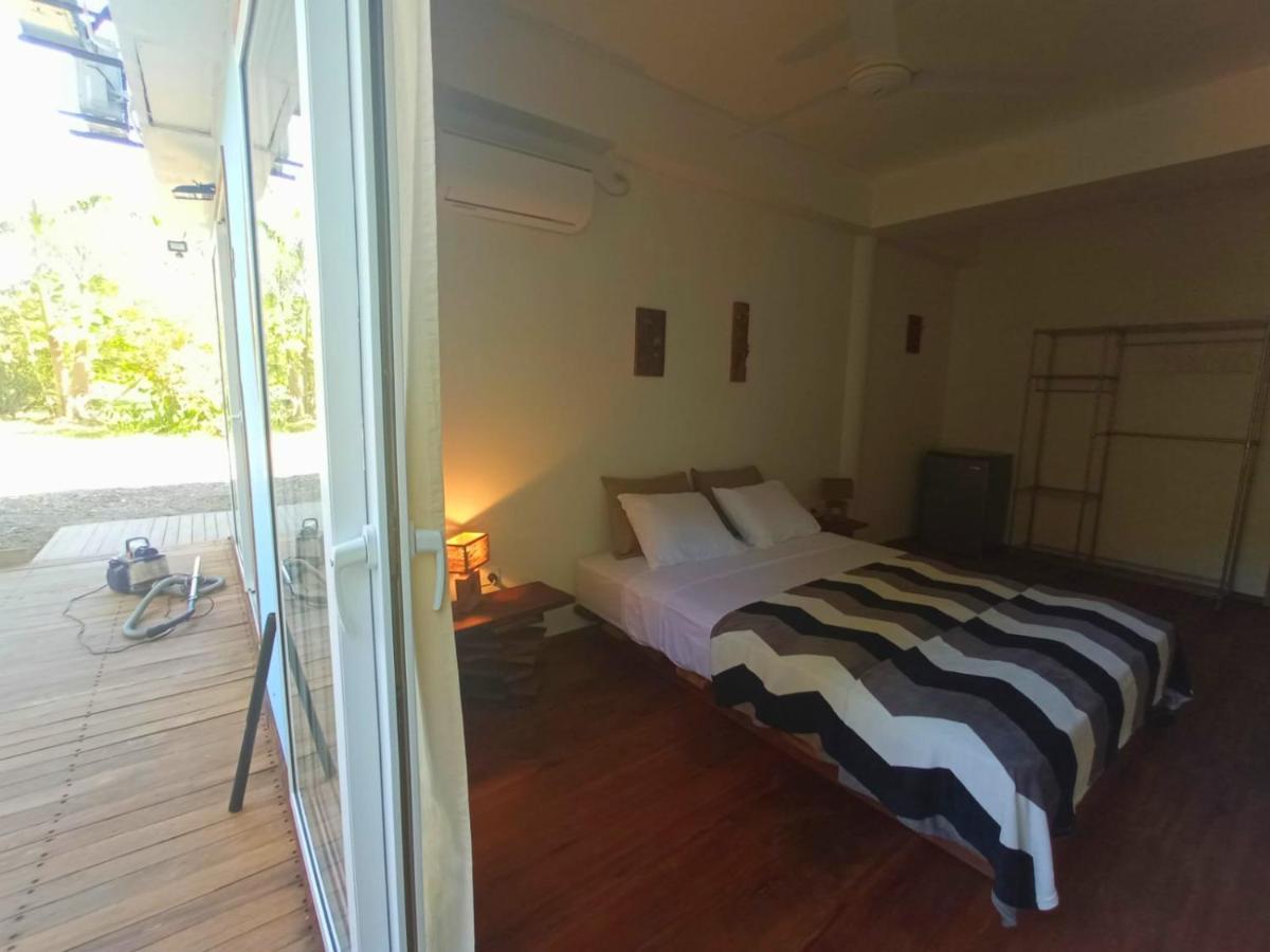 La Luciernaga Big Creek Bed & Breakfast Bocas Town Bagian luar foto